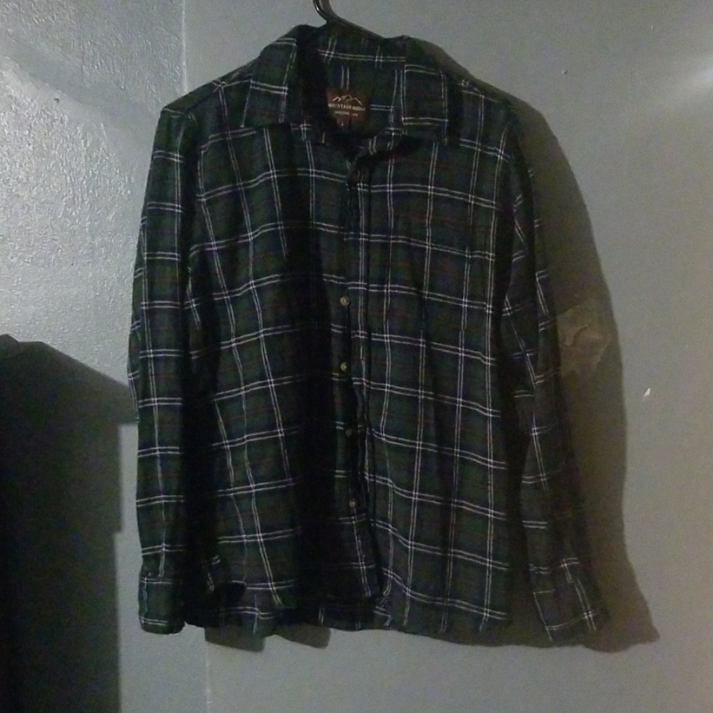 Flannel shirt